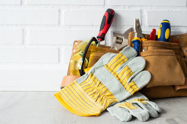 Reactive maintenance: what to report (and what to check)